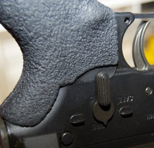 Blackhawk! AR-15 Ergonomic Grip selector switch cutout