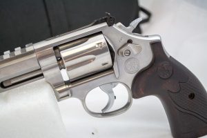Both hammer and trigger are chromed.